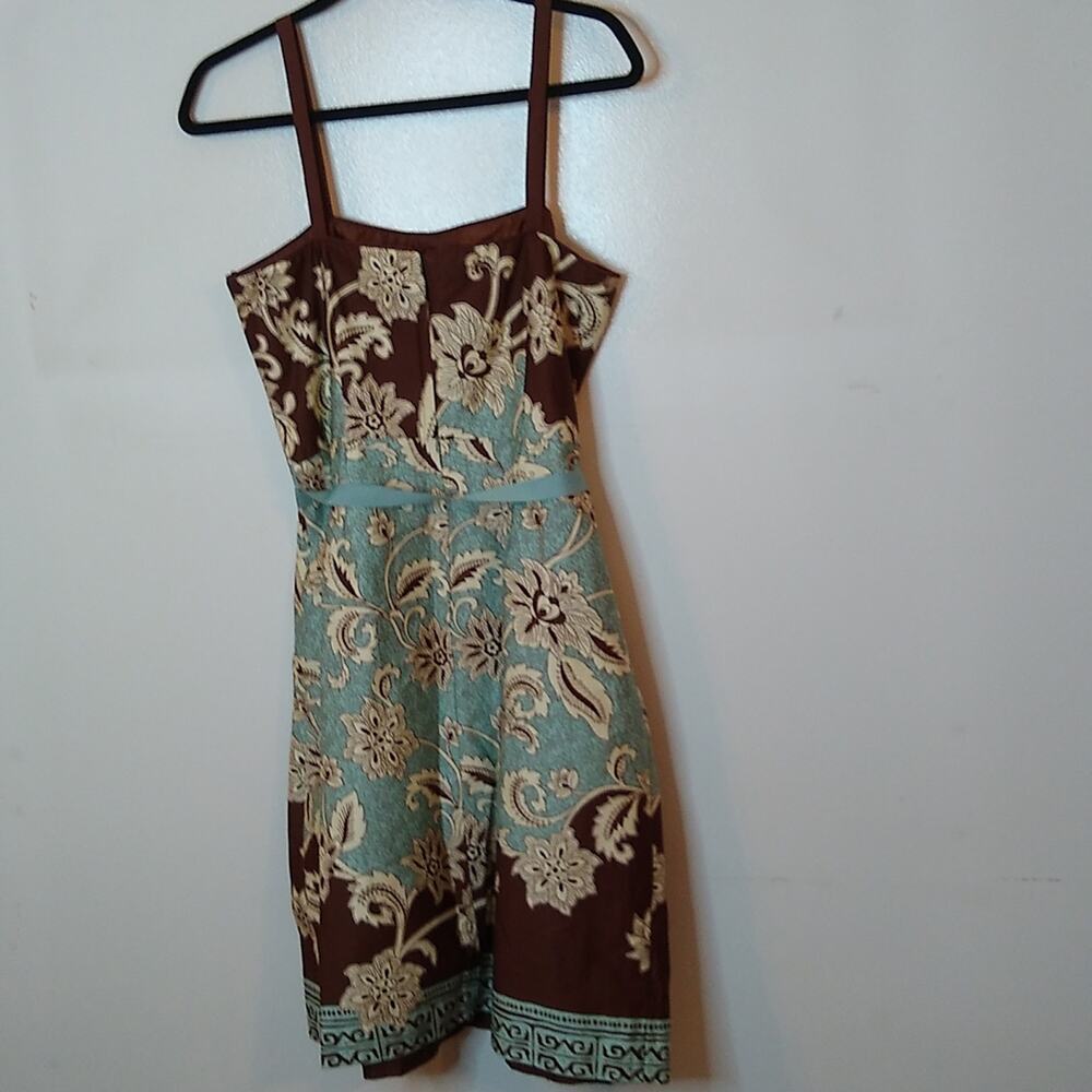Jessica Howard Petite women's size 10P Paisley sleeveless dress. - Picture 6 of 7